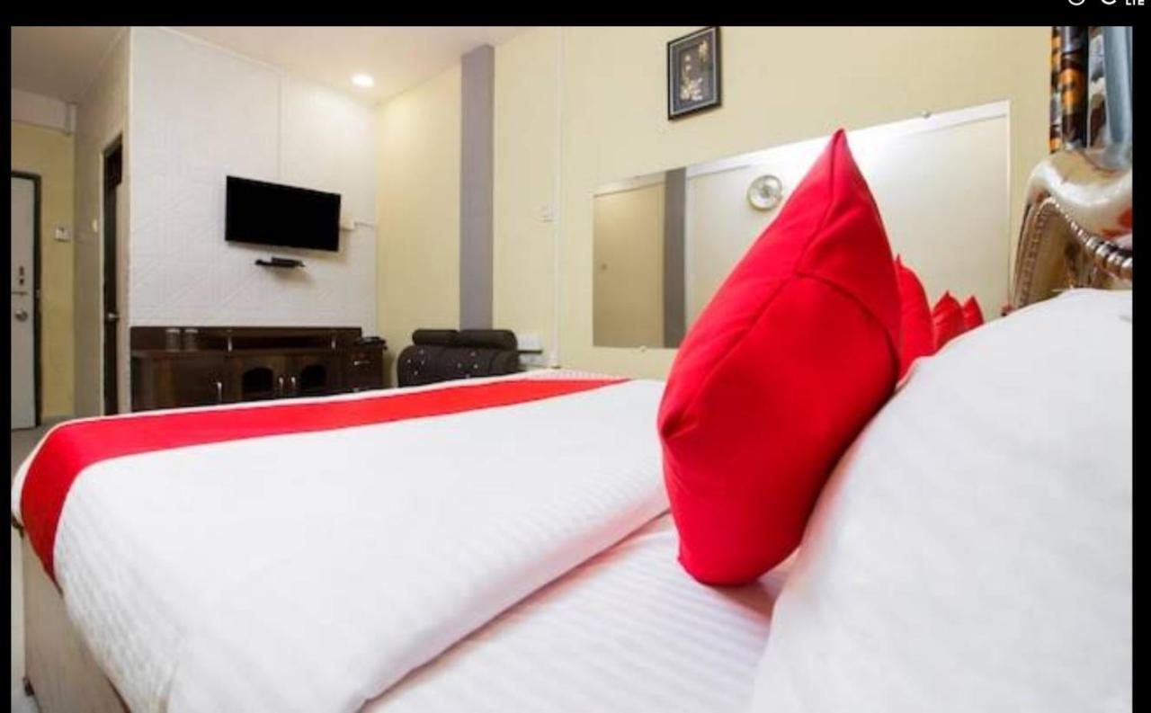 Hotel Swaraj Logde Panvel Buitenkant foto